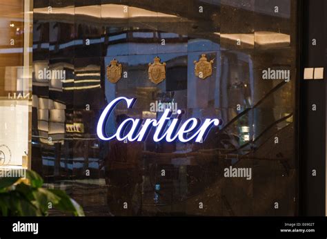 cartier jewelry uae.